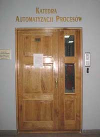 Wejscie do Katedry Automatyzacji Procesw w budynku B2