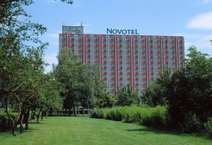 "Novotel" Hotel Home Page